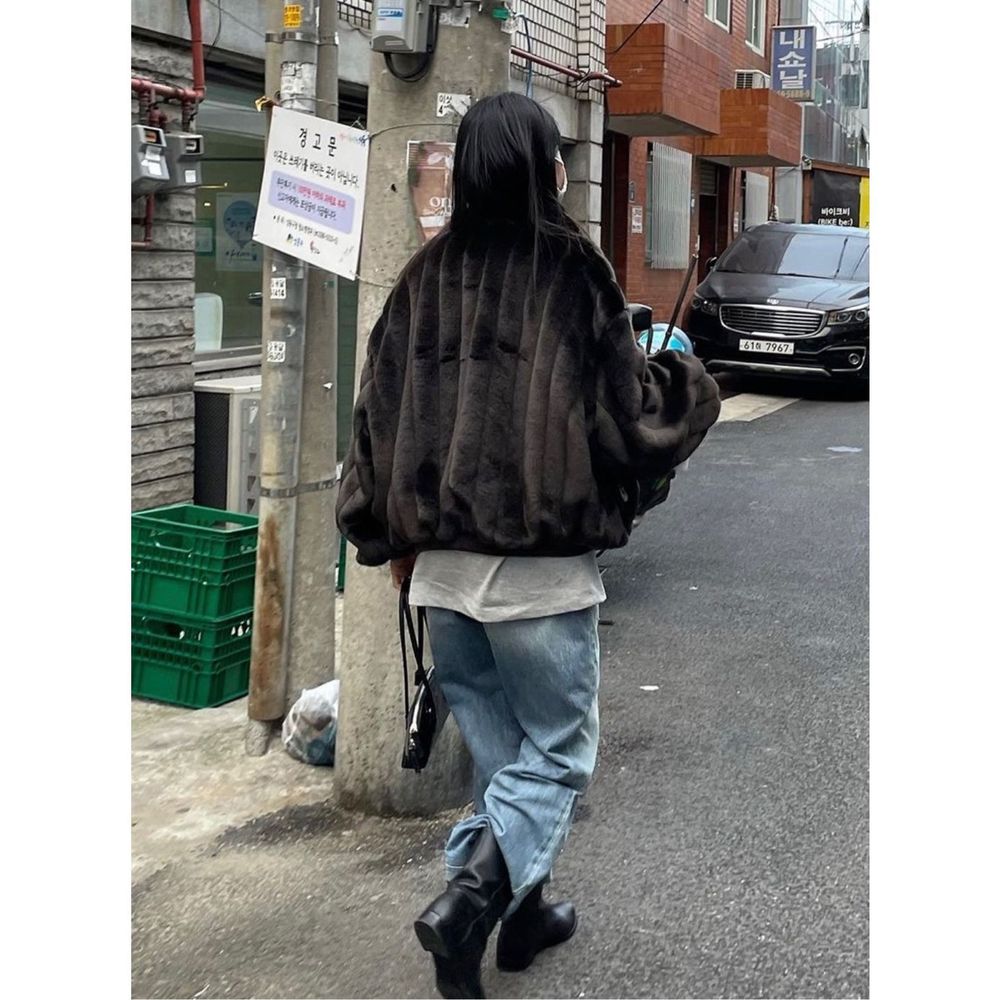 The Frankie Shop Lea Faux Fur Jacket - Picture 7 of 8